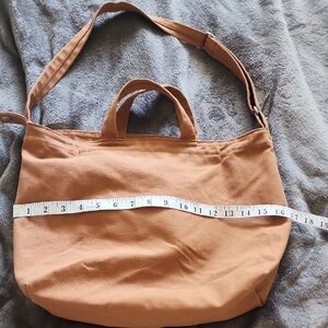 BAGGU Tan Shoulder Bag